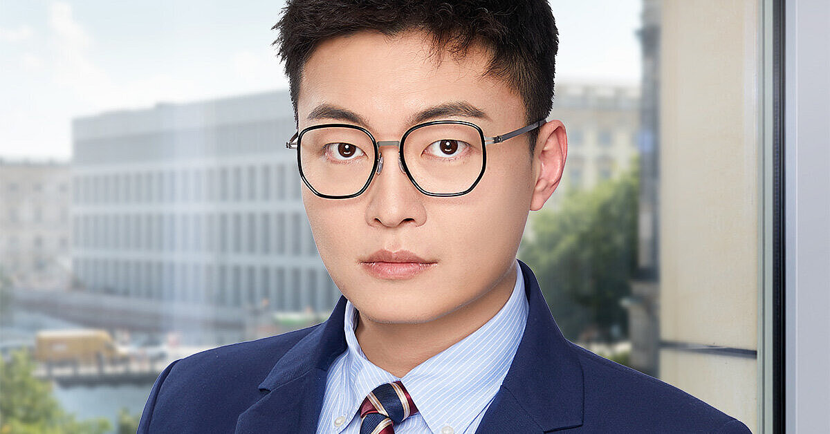 Zun Chen